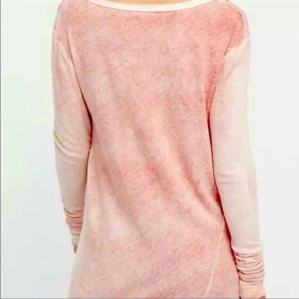 Free People We the Free Long Sleeve Peachy Salmon Color Tunic Tee NWOT Small